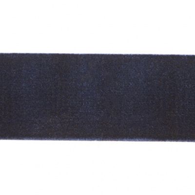 Лента бархатная нейлон, шир.25 мм, (упак. 45,7м), цв.180-т.синий - купить в Шахтах. Цена: 800.84 руб.